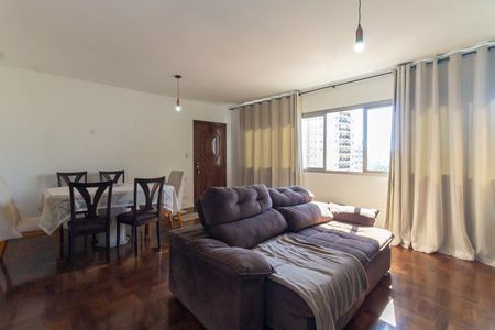 Apartamento à venda com 110m², 3 quartos e 2 vagas Apartamento à venda com 110m², 3 quartos e 2 vagasSala