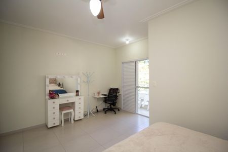 Casa para alugar com 149m², 3 quartos e 4 vagas Casa para alugar com 149m², 3 quartos e 4 vagasQuarto 3 - Suíte 3