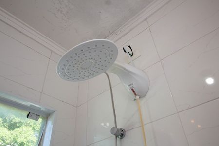 Casa para alugar com 149m², 3 quartos e 4 vagas Casa para alugar com 149m², 3 quartos e 4 vagasBanheiro da Suíte 3