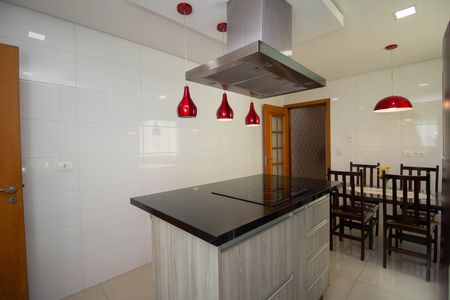 Casa para alugar com 149m², 3 quartos e 4 vagas Casa para alugar com 149m², 3 quartos e 4 vagasCozinha