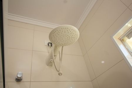 Casa para alugar com 149m², 3 quartos e 4 vagas Casa para alugar com 149m², 3 quartos e 4 vagasBanheiro da Suíte 2