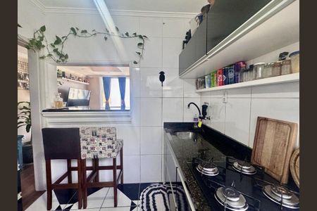Cozinha de apartamento para alugar com 1 quarto, 42m² em Cristal, Porto Alegre