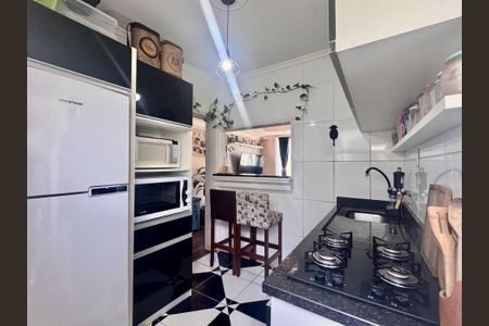 Cozinha de apartamento para alugar com 1 quarto, 42m² em Cristal, Porto Alegre