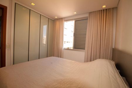 Apartamento à venda com 65m², 2 quartos e 2 vagas Apartamento à venda com 65m², 2 quartos e 2 vagasQuarto 01 - Suite