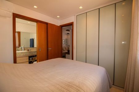 Apartamento à venda com 65m², 2 quartos e 2 vagas Apartamento à venda com 65m², 2 quartos e 2 vagasQuarto 01 - Suite