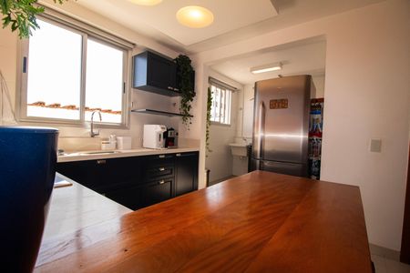 Apartamento à venda com 65m², 2 quartos e 2 vagas Apartamento à venda com 65m², 2 quartos e 2 vagasCozinha