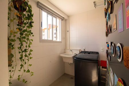 Apartamento à venda com 65m², 2 quartos e 2 vagas Apartamento à venda com 65m², 2 quartos e 2 vagasArea de Serviço