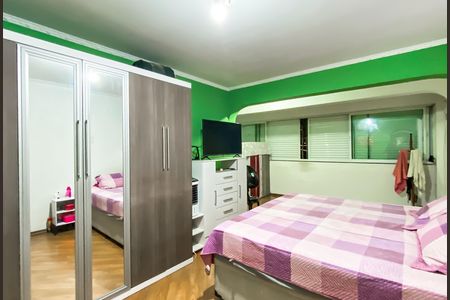 Casa à venda com 490m², 4 quartos e 2 vagas Casa à venda com 490m², 4 quartos e 2 vagasSuite