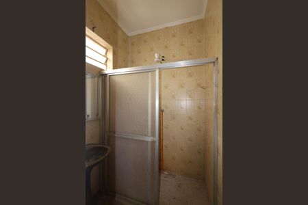 Casa para alugar com 450m², 3 quartos e 3 vagasBanheiro Social