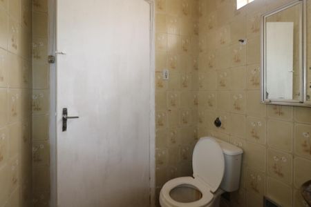 Casa para alugar com 450m², 3 quartos e 3 vagasBanheiro Social
