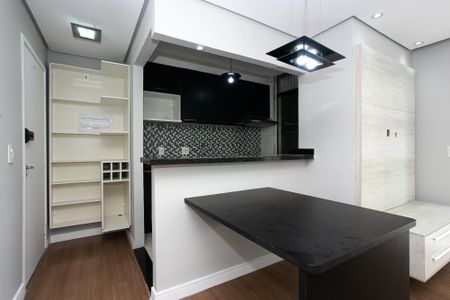 Apartamento à venda com 52m², 2 quartos e 1 vaga Apartamento à venda com 52m², 2 quartos e 1 vagaCozinha