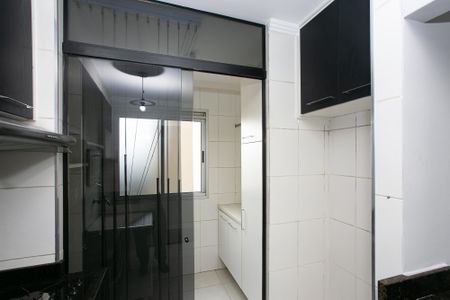 Apartamento à venda com 52m², 2 quartos e 1 vaga Apartamento à venda com 52m², 2 quartos e 1 vagaCozinha