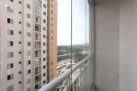 Apartamento à venda com 52m², 2 quartos e 1 vaga Apartamento à venda com 52m², 2 quartos e 1 vagaVaranda