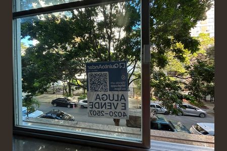 Apartamento para alugar com 140m², 3 quartos e 2 vagas