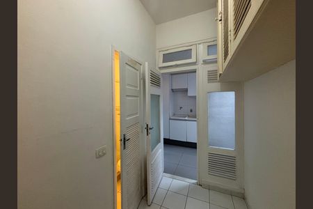 Apartamento para alugar com 140m², 3 quartos e 2 vagas