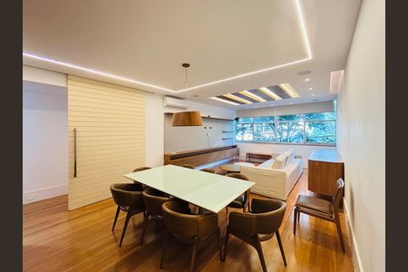 Apartamento para alugar com 140m², 3 quartos e 2 vagas