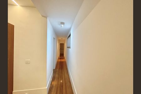 Apartamento para alugar com 140m², 3 quartos e 2 vagas