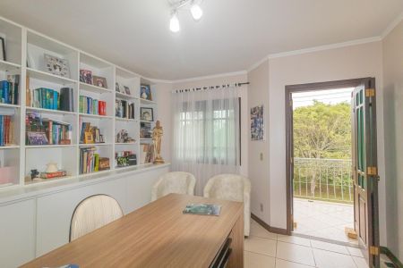 Casa à venda com 345m², 4 quartos e 2 vagas Casa à venda com 345m², 4 quartos e 2 vagasQuarto 2