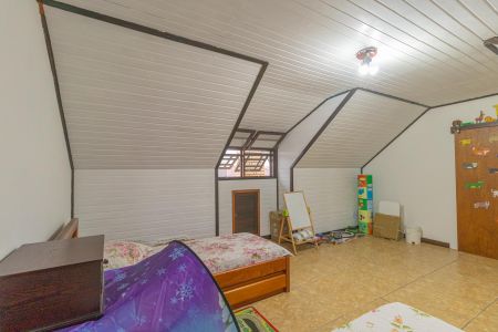 Casa à venda com 345m², 4 quartos e 2 vagas Casa à venda com 345m², 4 quartos e 2 vagasQuarto 3