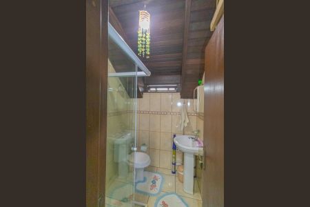 Casa à venda com 345m², 4 quartos e 2 vagas Casa à venda com 345m², 4 quartos e 2 vagasBanheiro Social 2
