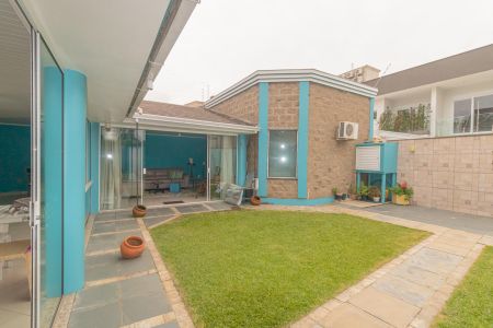 Área externa/Fundos de casa à venda com 4 quartos, 345m² em Marechal Rondon, Canoas