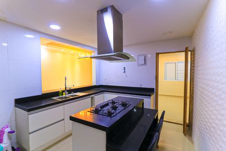 Casa à venda com 200m², 3 quartos e 2 vagas Casa à venda com 200m², 3 quartos e 2 vagasCozinha