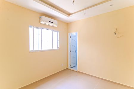 Casa à venda com 200m², 3 quartos e 2 vagas Casa à venda com 200m², 3 quartos e 2 vagasQuarto 3 - Suíte