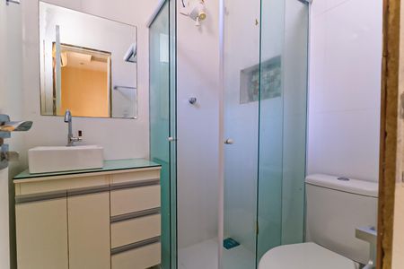 Casa à venda com 200m², 3 quartos e 2 vagas Casa à venda com 200m², 3 quartos e 2 vagasBanheiro da Suíte 3