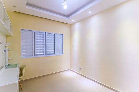 Casa à venda com 200m², 3 quartos e 2 vagas Casa à venda com 200m², 3 quartos e 2 vagasQuarto 2