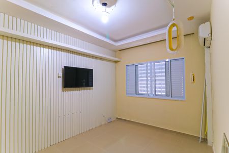 Casa à venda com 200m², 3 quartos e 2 vagas Casa à venda com 200m², 3 quartos e 2 vagasQuarto - Suíte