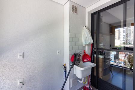 Varanda gourmet de apartamento para alugar com 2 quartos, 38m² em Centro, Osasco