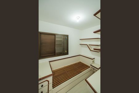 Apartamento à venda com 77m², 3 quartos e 1 vaga Apartamento à venda com 77m², 3 quartos e 1 vagaQuarto 2