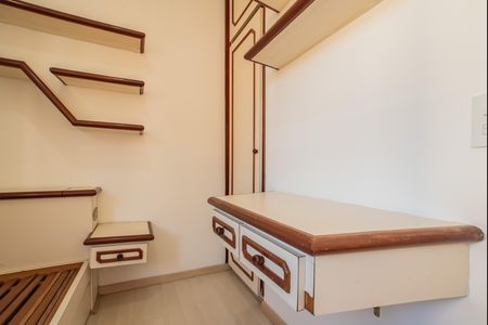 Apartamento à venda com 77m², 3 quartos e 1 vaga Apartamento à venda com 77m², 3 quartos e 1 vagaQuarto 2