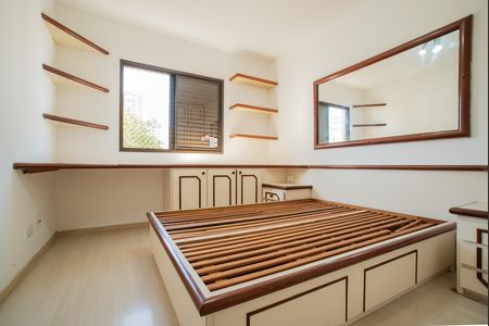 Apartamento à venda com 77m², 3 quartos e 1 vaga Apartamento à venda com 77m², 3 quartos e 1 vagaQuarto 3