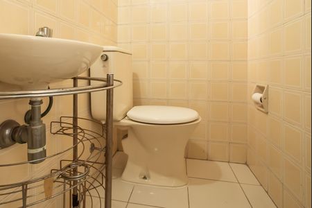 Apartamento à venda com 77m², 3 quartos e 1 vaga Apartamento à venda com 77m², 3 quartos e 1 vagaBanheiro de Serviço