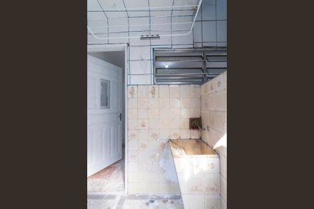 Casa para alugar com 30m², 1 quarto e sem vaga Casa para alugar com 30m², 1 quarto e sem vagaÁrea de Serviço