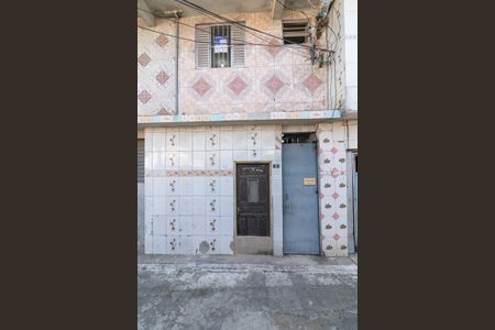 Casa para alugar com 30m², 1 quarto e sem vaga Casa para alugar com 30m², 1 quarto e sem vagaFachada