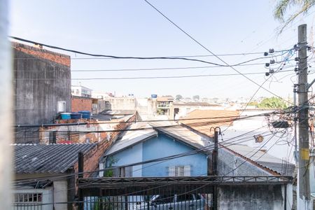 Vista do Quarto de casa para alugar com 1 quarto, 30m² em Vila Ponte Rasa, São Paulo