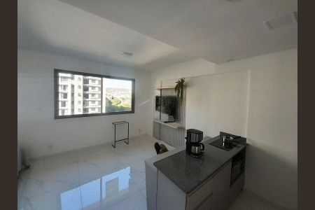 Apartamento para alugar com 1 quarto, 29m² em Jardim do Salso, Porto Alegre