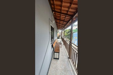 Casa para alugar com 90m², 3 quartos e 1 vaga Casa para alugar com 90m², 3 quartos e 1 vagaVaranda
