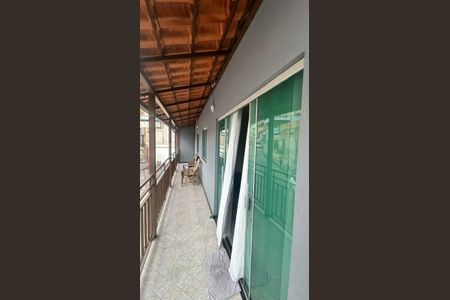 Casa para alugar com 90m², 3 quartos e 1 vaga Casa para alugar com 90m², 3 quartos e 1 vagaVaranda