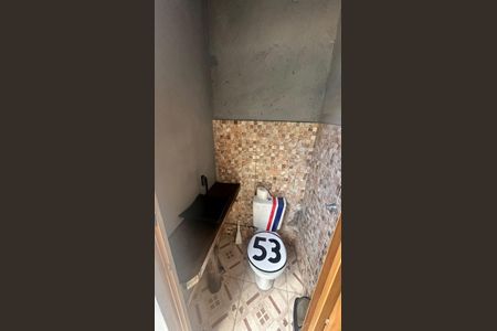Casa para alugar com 90m², 3 quartos e 1 vaga Casa para alugar com 90m², 3 quartos e 1 vagaBanheiro