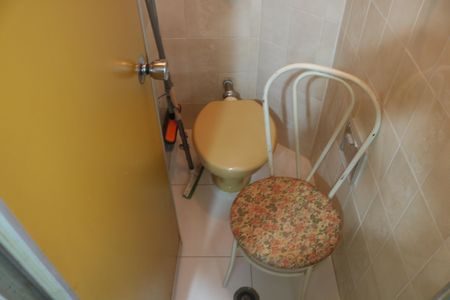 Apartamento para alugar com 130m², 3 quartos e 1 vagaÁrea de Serviço