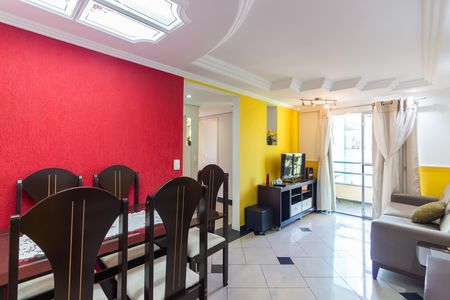 Sala  de apartamento para alugar com 2 quartos, 62m² em Veloso, Osasco