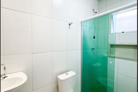 Casa de condomínio à venda com 76m², 2 quartos e 2 vagas Casa de condomínio à venda com 76m², 2 quartos e 2 vagasBanheiro da Suíte 1