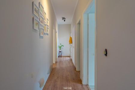 Casa de condomínio à venda com 347m², 3 quartos e 2 vagas