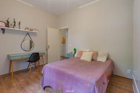 Casa de condomínio à venda com 347m², 3 quartos e 2 vagas