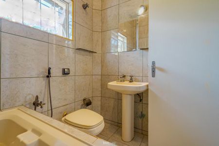 Casa de condomínio à venda com 347m², 3 quartos e 2 vagas
