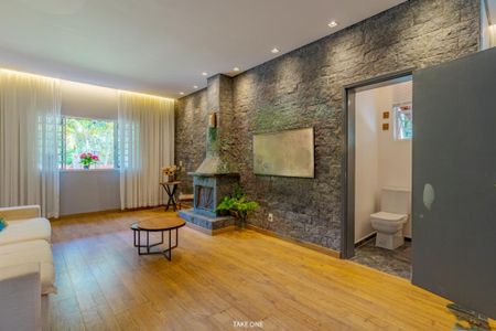 Casa de condomínio à venda com 347m², 3 quartos e 2 vagas
