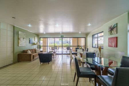 Apartamento à venda com 1 quarto, 80m² em Cambuí, Campinas